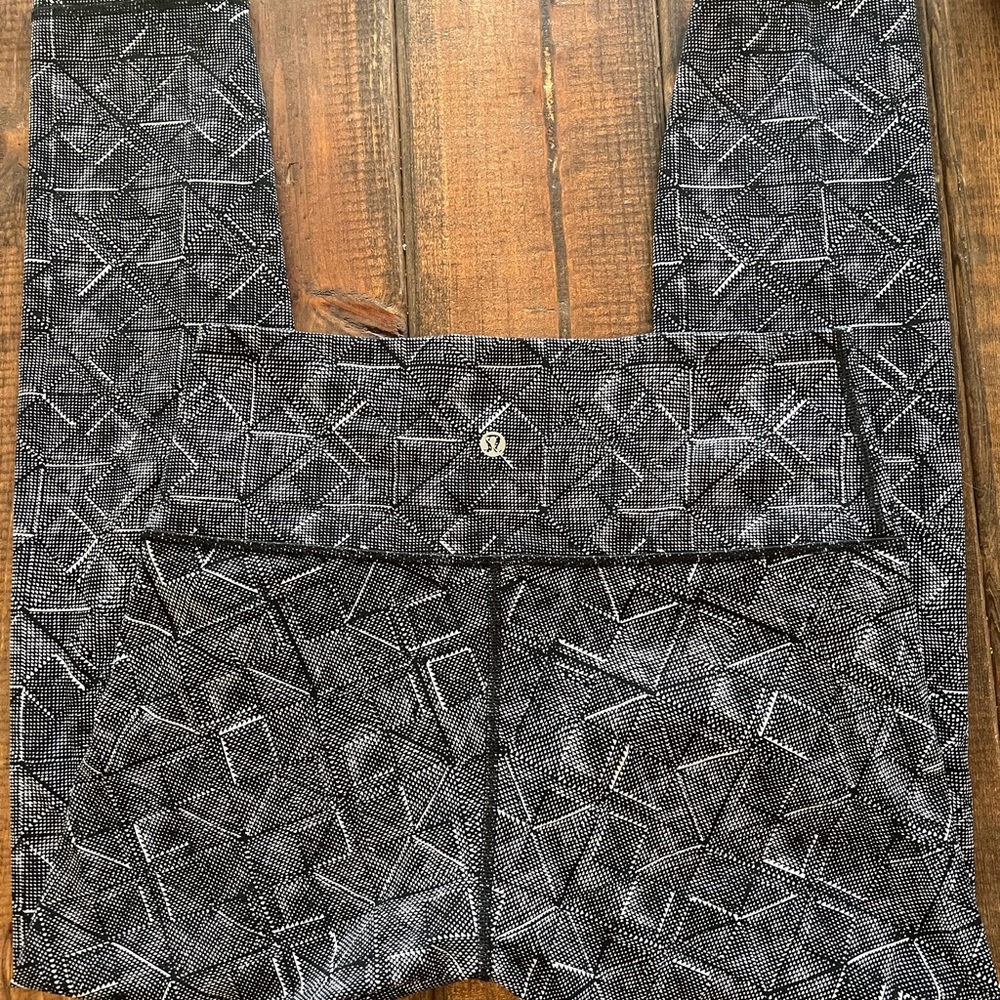 Lululemon Capri Yoga Pants